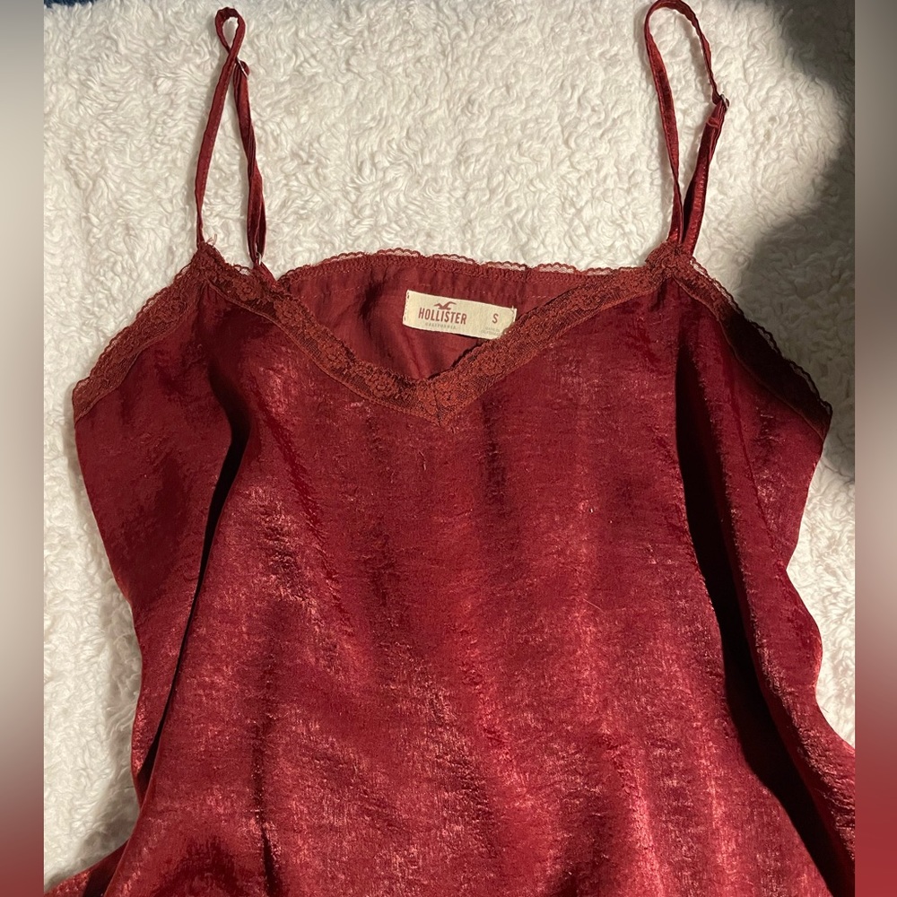 Red hollister satin tank